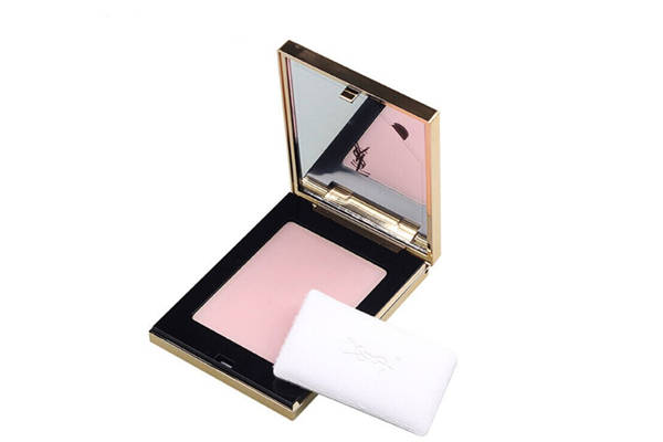 粉餅和散粉可以一起用嗎 粉餅和散粉哪個(gè)效果好 粉餅和散粉可以一起用嗎 粉餅和散粉哪個(gè)效果好