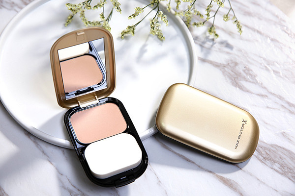 粉餅的保質(zhì)期一般是多久 粉餅過(guò)期了怎么處理 粉餅的保質(zhì)期一般是多久 粉餅過(guò)期了怎么處理