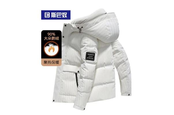 鵝絨和鴨絨羽絨服哪個更好 鵝絨羽絨服哪個牌子好 鵝絨和鴨絨羽絨服哪個更好 鵝絨羽絨服哪個牌子好