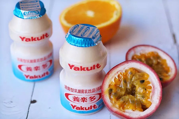 養(yǎng)樂(lè)多的熱量是多少 養(yǎng)樂(lè)多喝了會(huì)不會(huì)變胖 養(yǎng)樂(lè)多的熱量是多少 養(yǎng)樂(lè)多喝了會(huì)不會(huì)變胖