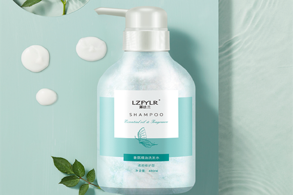 洗發(fā)水可以洗衣服嗎 掉發(fā)跟用的洗發(fā)水有沒(méi)有關(guān)系