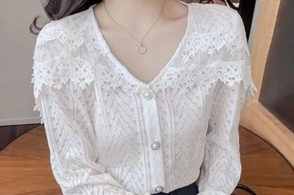 打底衫會越穿越大嗎 打底衫變大了怎么辦 打底衫會越穿越大嗎 打底衫變大了怎么辦