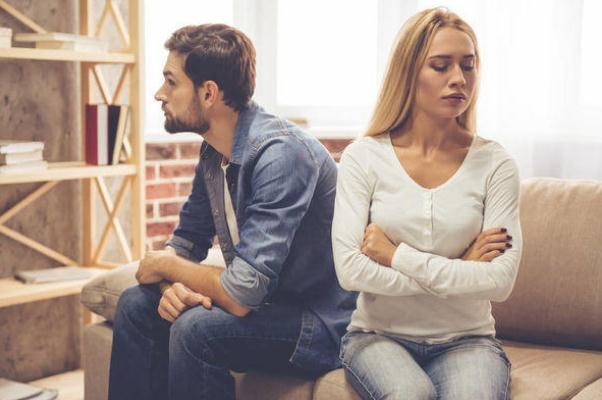 情侶分手會(huì)復(fù)合嗎 情侶分手還會(huì)復(fù)合的表現(xiàn) 情侶分手會(huì)復(fù)合嗎 情侶分手還會(huì)復(fù)合的表現(xiàn)