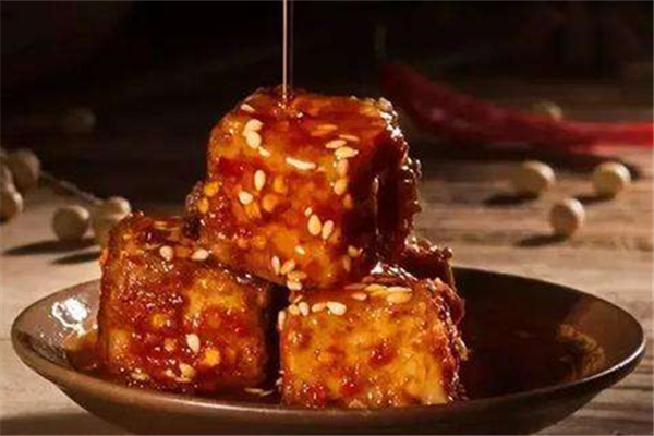 腐乳腌制多久可以吃 腐乳腌制方法 腐乳腌制多久可以吃 腐乳腌制方法