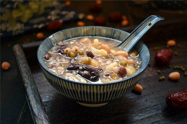 臘八粥有哪八種食材 臘八粥用什么鍋煮最好 臘八粥有哪八種食材 臘八粥用什么鍋煮最好