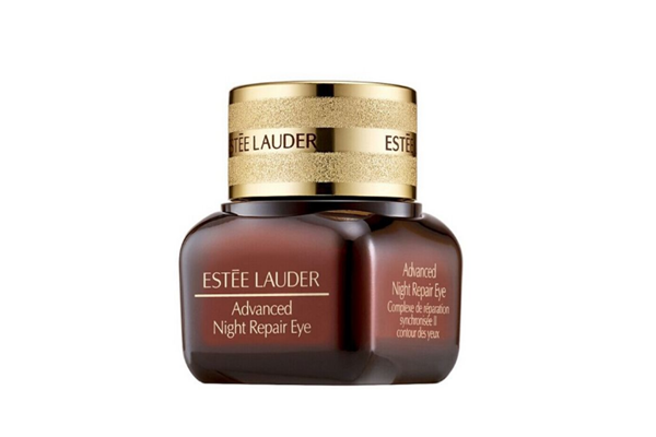 眼霜可以放多久 眼霜可以帶上飛機(jī)不 眼霜可以放多久 眼霜可以帶上飛機(jī)不