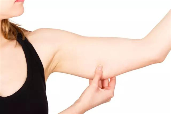 拜拜肉可以打溶脂針嗎 拜拜肉打溶脂有用嗎 拜拜肉可以打溶脂針嗎 拜拜肉打溶脂有用嗎