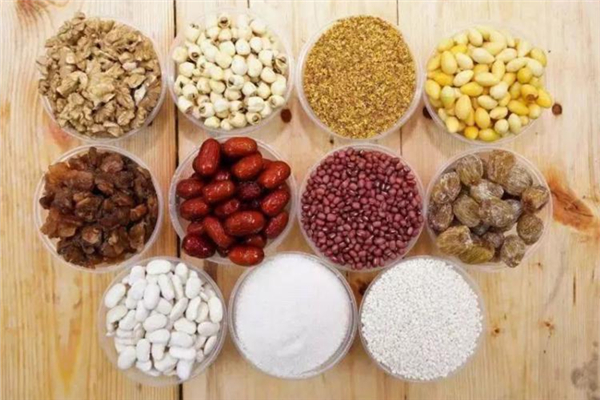 臘八節(jié)回娘家有什么說(shuō)法 臘八節(jié)回娘家了怎么辦 臘八節(jié)回娘家有什么說(shuō)法 臘八節(jié)回娘家了怎么辦