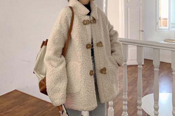 羊羔毛外套要買大一碼嗎 羊羔毛外套要洗嗎 羊羔毛外套要買大一碼嗎 羊羔毛外套要洗嗎