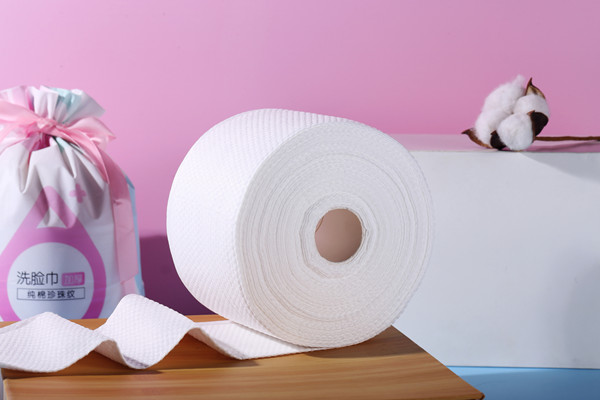 洗臉巾是抽的好還是卷的好 洗臉巾用來(lái)洗臉還是擦臉 洗臉巾是抽的好還是卷的好 洗臉巾用來(lái)洗臉還是擦臉