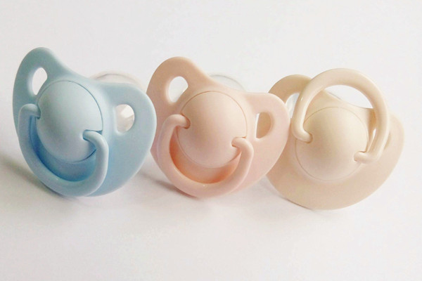 安撫奶嘴會影響寶寶長牙嗎 安撫奶嘴會影響寶寶嘴型嗎 安撫奶嘴會影響寶寶長牙嗎 安撫奶嘴會影響寶寶嘴型嗎