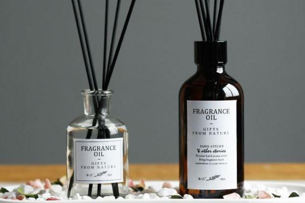 香薰精油什么味道好 香薰精油對身體有害嗎 香薰精油什么味道好 香薰精油對身體有害嗎