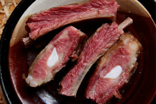 臘排骨有哈喇子味怎么處理 臘排骨放一年還能吃嗎 臘排骨有哈喇子味怎么處理 臘排骨放一年還能吃嗎