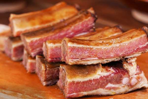 臘排骨有哈喇子味怎么處理 臘排骨放一年還能吃嗎 臘排骨有哈喇子味怎么處理 臘排骨放一年還能吃嗎