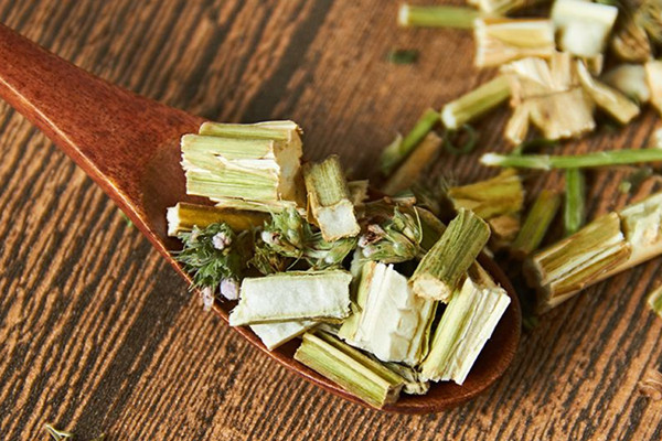 益母草會(huì)上火嗎 益母草可以空腹喝么 益母草會(huì)上火嗎 益母草可以空腹喝么