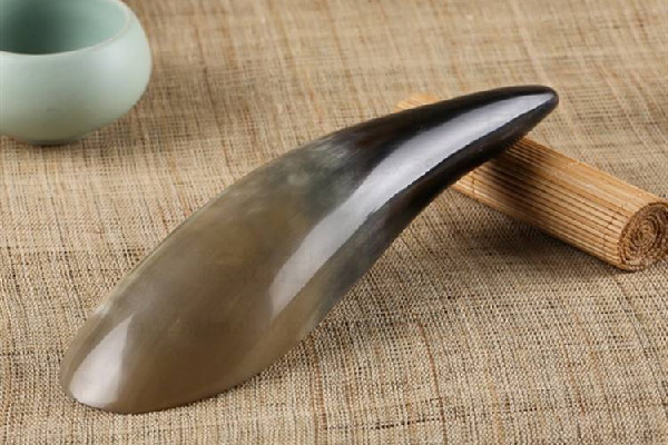 刮痧對感冒有用嗎 刮痧為什么會變紅 刮痧對感冒有用嗎 刮痧為什么會變紅