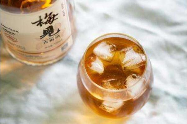 梅見青梅酒開瓶后還能保存多久 喝梅見青梅酒可以減肥嗎 梅見青梅酒開瓶后還能保存多久 喝梅見青梅酒可以減肥嗎