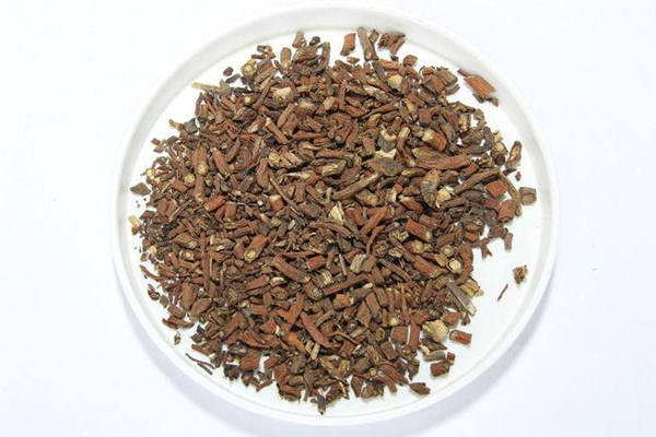 丹參是不是寒性的 丹參是不是人參 丹參是不是寒性的 丹參是不是人參