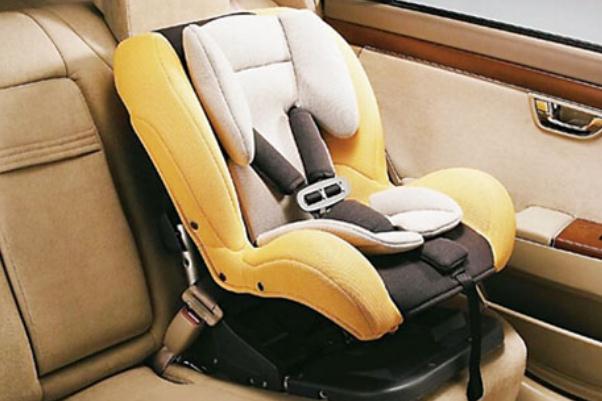 安全座椅適合多大寶寶 安全座椅的正確安裝方法 安全座椅適合多大寶寶 安全座椅的正確安裝方法