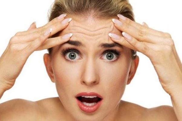 抬頭紋怎么形成的原因 抬頭紋怎么消除效果最好 抬頭紋怎么形成的原因 抬頭紋怎么消除效果最好