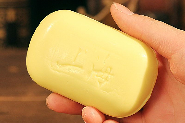 上海硫磺皂可以去腳氣嗎 上海硫磺皂有殺菌作用嗎 上海硫磺皂可以去腳氣嗎 上海硫磺皂有殺菌作用嗎