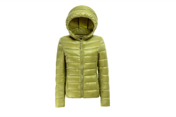 羽絨服是越厚越保暖嗎 羽絨服買什么牌子性價比高 羽絨服是越厚越保暖嗎 羽絨服買什么牌子性價比高