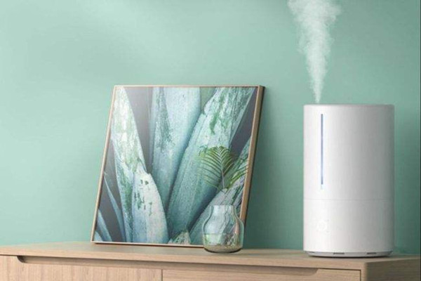 冬天開空調(diào)要加濕器嗎 加濕器為什么不能用自來水
