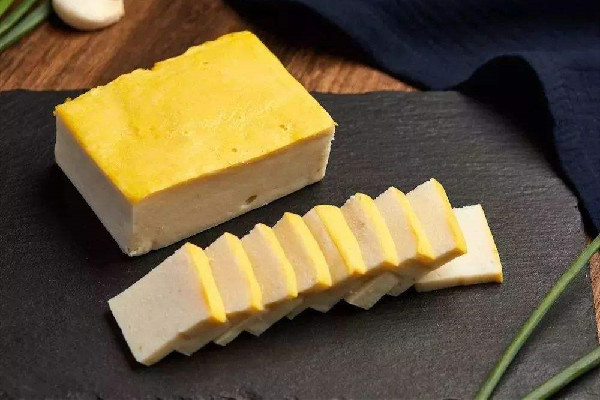 魚糕一斤魚放多少鹽 魚糕什么時(shí)候吃 魚糕一斤魚放多少鹽 魚糕什么時(shí)候吃