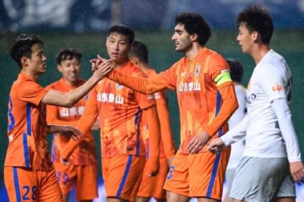 中超是什么比賽 山東泰山隊(duì)時(shí)隔11年再奪中超冠軍 中超是什么比賽 山東泰山隊(duì)時(shí)隔11年再奪中超冠軍