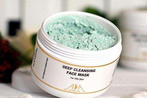 清潔面膜長痘痘可以用嗎 清潔面膜對閉口有效嗎 清潔面膜長痘痘可以用嗎 清潔面膜對閉口有效嗎