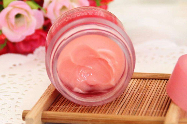 唇膜是白天用還是晚上用 唇膜對身體有害嗎 唇膜是白天用還是晚上用 唇膜對身體有害嗎