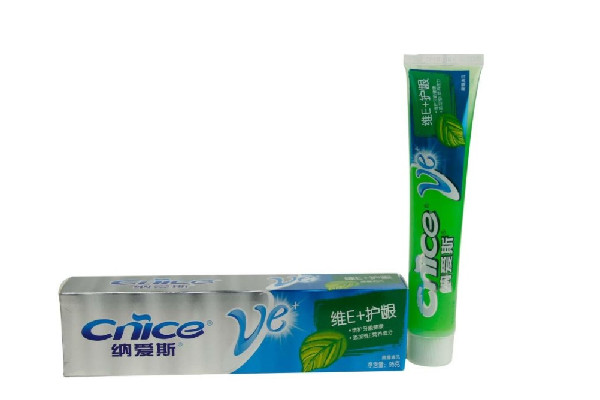 納愛斯牙膏的功效和好處 納愛斯牙膏可以止牙痛嗎 納愛斯牙膏的功效和好處 納愛斯牙膏可以止牙痛嗎