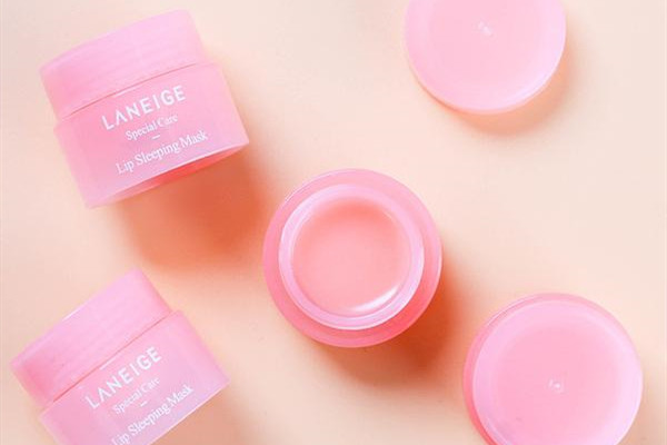 唇膜為什么只能晚上用 唇膜適合什么季節(jié)用 唇膜為什么只能晚上用 唇膜適合什么季節(jié)用