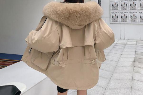 派克服怎么搭配最時尚 派克服和羽絨服哪個更暖和 派克服怎么搭配最時尚 派克服和羽絨服哪個更暖和