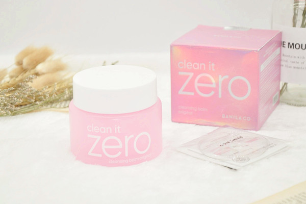 卸妝膏保質(zhì)期一般多久 卸妝膏打開后能放多久 卸妝膏保質(zhì)期一般多久 卸妝膏打開后能放多久