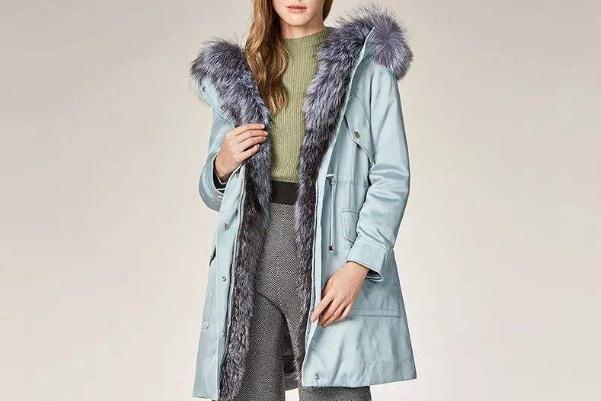 派克服可以搭配闊腿褲嗎 派克服能抗寒多少度 派克服可以搭配闊腿褲嗎 派克服能抗寒多少度