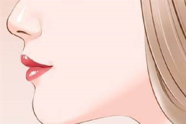 隆鼻后吃消炎藥還是打針 隆鼻后消炎藥吃多久 隆鼻后吃消炎藥還是打針 隆鼻后消炎藥吃多久