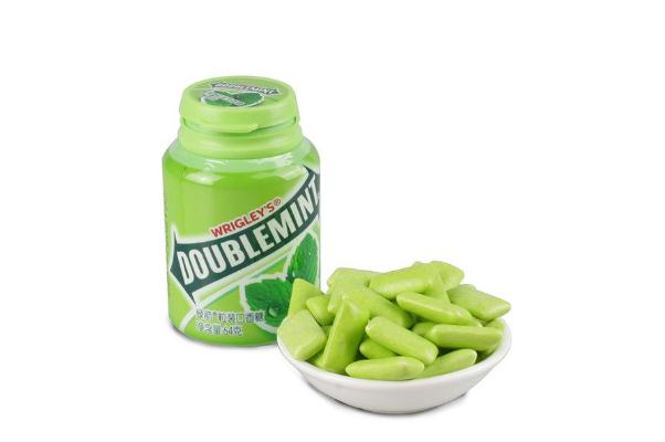 綠箭口香糖對(duì)咽炎有幫助嗎 綠箭口香糖是無(wú)糖的嗎 綠箭口香糖對(duì)咽炎有幫助嗎 綠箭口香糖是無(wú)糖的嗎