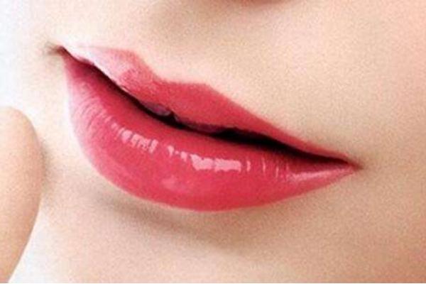 紋唇會結(jié)痂嗎 紋唇會留疤痕嗎 紋唇會結(jié)痂嗎 紋唇會留疤痕嗎
