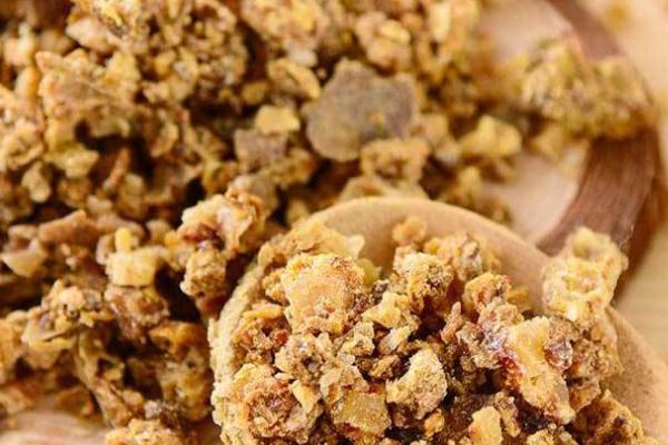 蜂膠是蜂巢嗎 蜂膠要吃多久才有效果 蜂膠是蜂巢嗎 蜂膠要吃多久才有效果