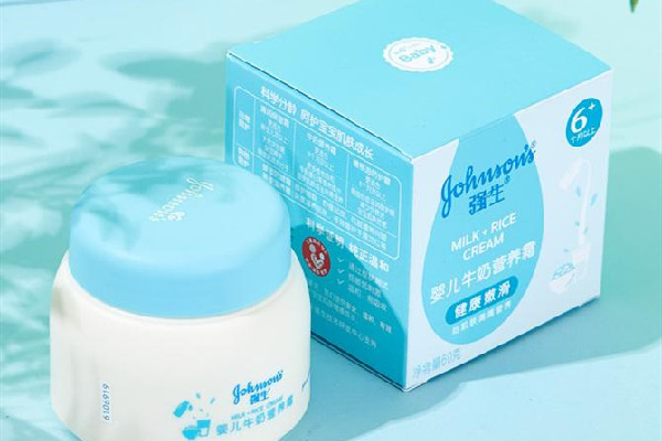 強生嬰兒潤膚霜大人可以擦臉嗎 強生嬰兒潤膚霜可以給新生兒用嗎 強生嬰兒潤膚霜大人可以擦臉嗎 強生嬰兒潤膚霜可以給新生兒用嗎