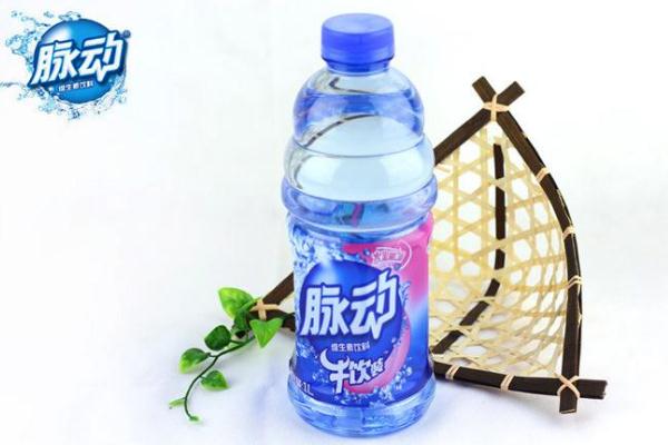 脈動(dòng)是哪個(gè)公司的 脈動(dòng)喝了會(huì)不會(huì)長(zhǎng)胖 脈動(dòng)是哪個(gè)公司的 脈動(dòng)喝了會(huì)不會(huì)長(zhǎng)胖