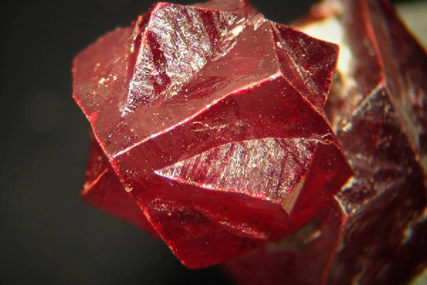 朱砂有毒嗎 朱砂佩戴會(huì)中毒嗎 朱砂有毒嗎 朱砂佩戴會(huì)中毒嗎