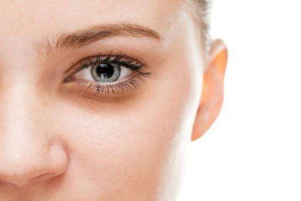 黑眼圈很嚴(yán)重怎么回事 黑眼圈很嚴(yán)重是得病了嗎 黑眼圈很嚴(yán)重怎么回事 黑眼圈很嚴(yán)重是得病了嗎