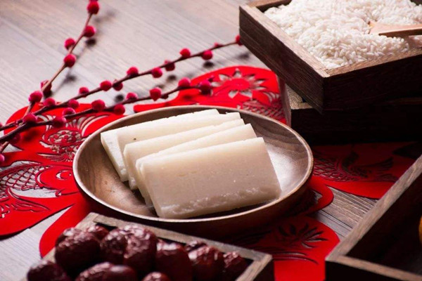 春節(jié)有哪些風(fēng)俗活動 春節(jié)要吃什么傳統(tǒng)美食 春節(jié)有哪些風(fēng)俗活動 春節(jié)要吃什么傳統(tǒng)美食