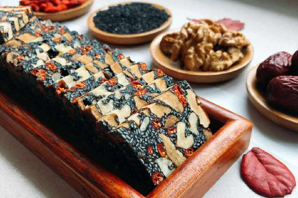 東阿阿膠有收藏價值嗎 東阿阿膠是越陳越好嗎 東阿阿膠有收藏價值嗎 東阿阿膠是越陳越好嗎