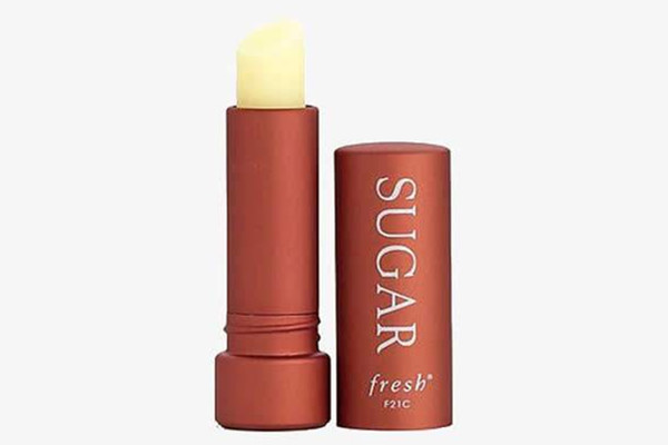 潤唇膏孕婦能不能用 潤唇膏能用做眼霜嗎 潤唇膏孕婦能不能用 潤唇膏能用做眼霜嗎