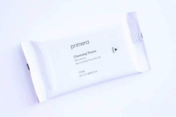 卸妝濕巾可以代替卸妝水嗎 卸妝濕巾對(duì)皮膚有傷害嗎 卸妝濕巾可以代替卸妝水嗎 卸妝濕巾對(duì)皮膚有傷害嗎