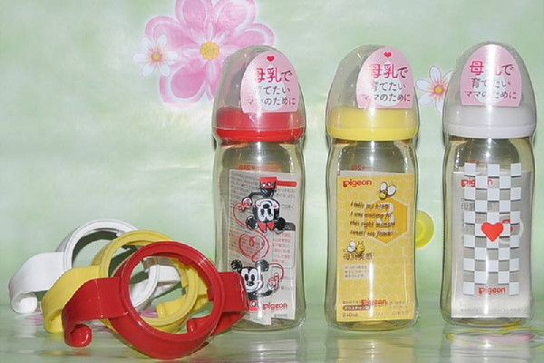 貝親奶嘴是什么材質(zhì) 貝親奶嘴會(huì)越用越大嗎 貝親奶嘴是什么材質(zhì) 貝親奶嘴會(huì)越用越大嗎