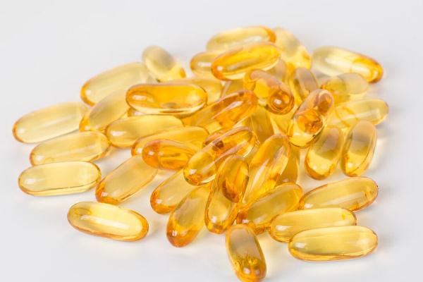 維生素e軟膠囊的作用 維生素e軟膠囊怎么吃直接吞嗎 維生素e軟膠囊的作用 維生素e軟膠囊怎么吃直接吞嗎